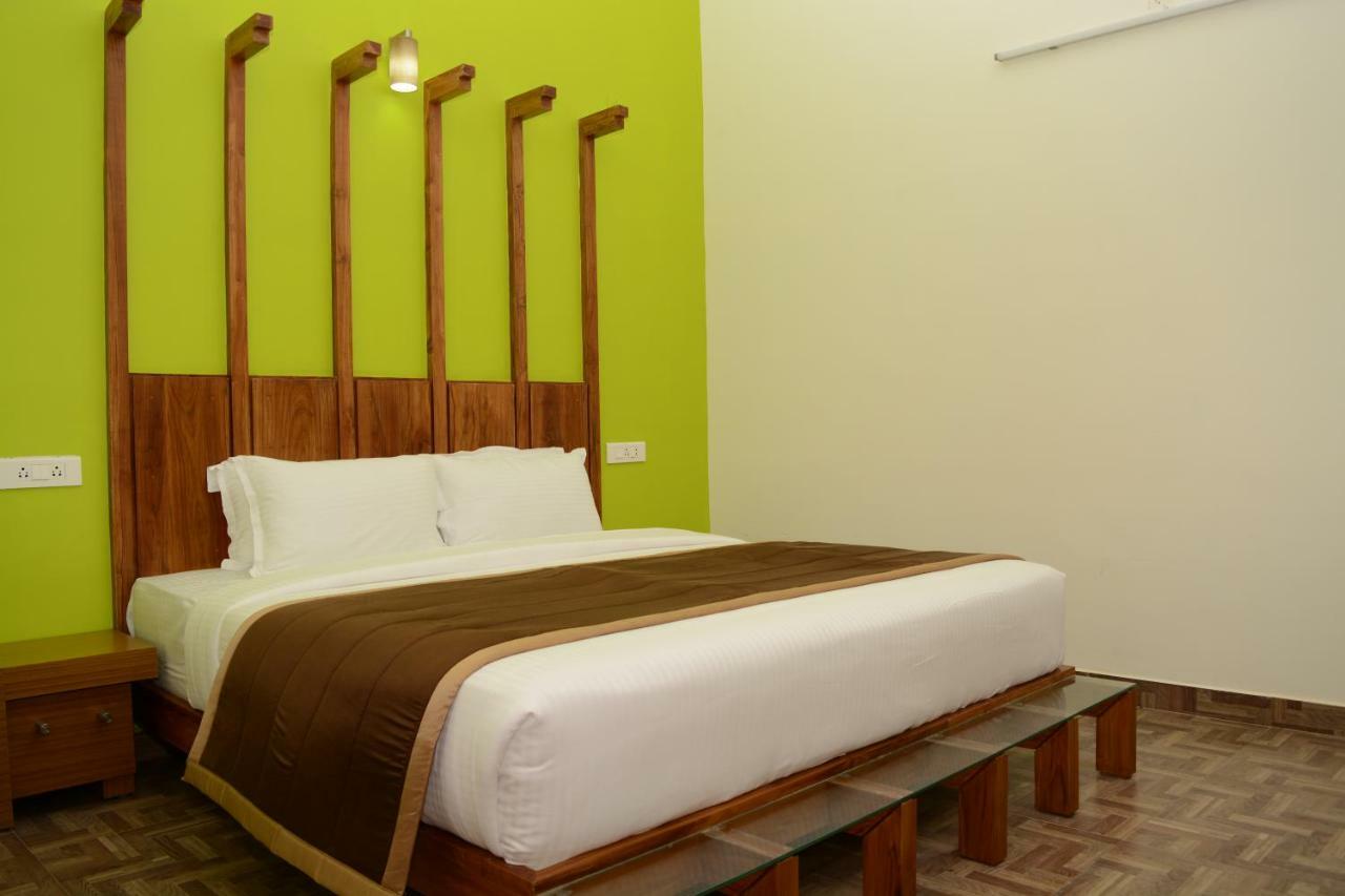Paradise Peak Cottage Kodanad  ภายนอก รูปภาพ