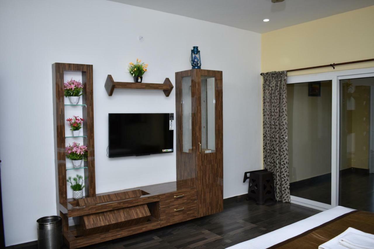 Paradise Peak Cottage Kodanad  ภายนอก รูปภาพ